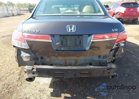 2011 Honda Accord 3.5 Ex-L из США, поврежденный, VIN 1HGCP3F87BA004911